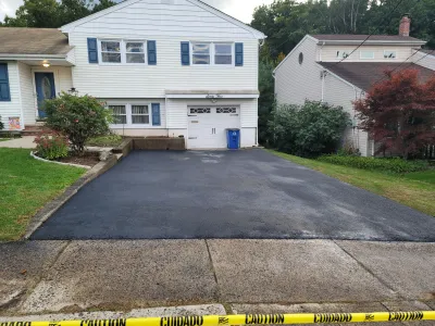 Asphalt Resurfacing Service by MAC Paving and Sealcoating – Reliable Driveway Resurfacing and Pavement Maintenance NJ.